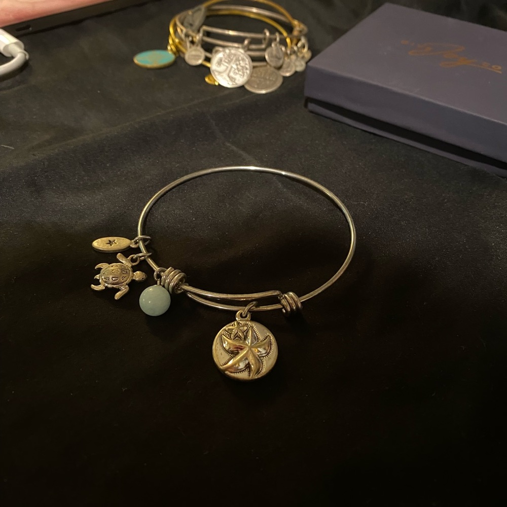 Wish upon a starfish bracelet
